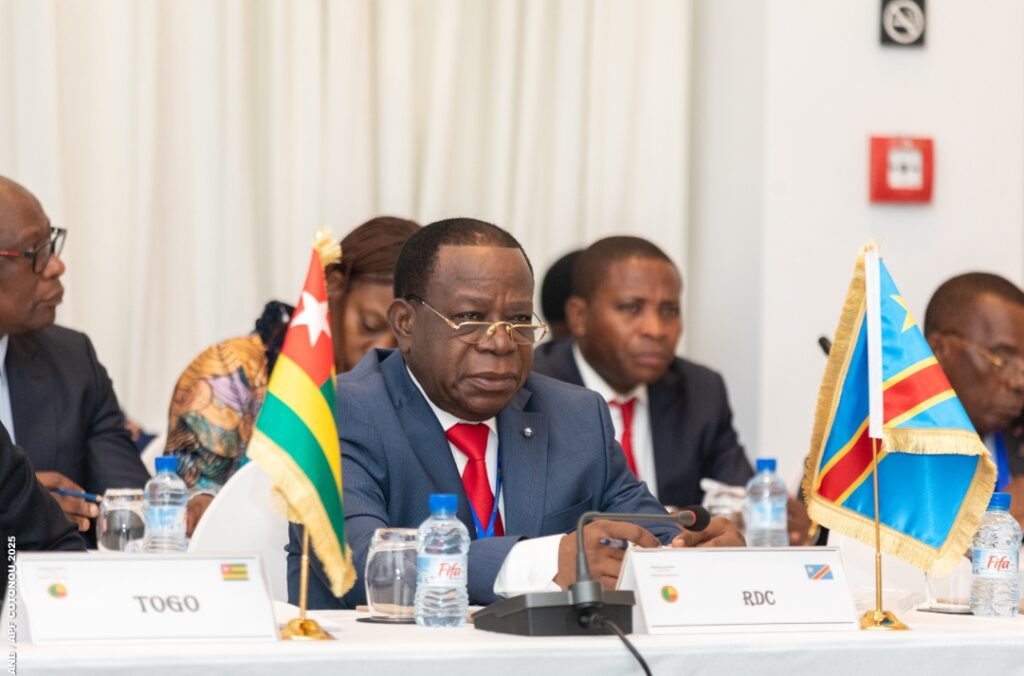 Screenshot_2025-06-04-11-03-58-327_com.miui.gallery-edit